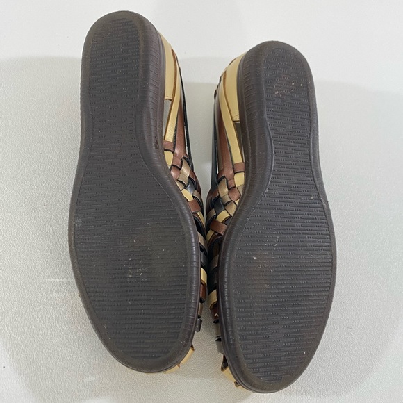 Huarache Sandals Gold Bronze Copper Pewter Metallic Leather Softspots 7.5 Flats - Picture 8 of 14